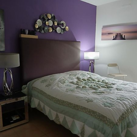 Location Chambre 2 Personnes Chez Angela Cannes Rom bilde